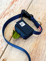 CANADA HANDCRAFTED POOP BAG HOLDER / NAVY - Miso and Friends - petshop
